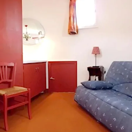 Apartment With 4 Bedrooms In Quinson With Shared Pool Furnished Garden And Wifi アパート